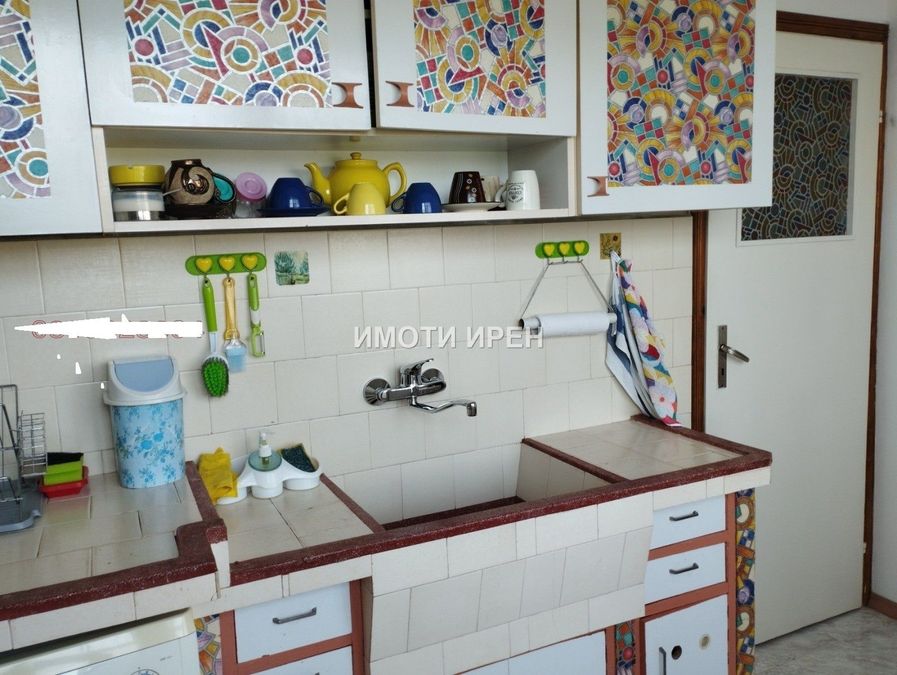 Снимка 335573619