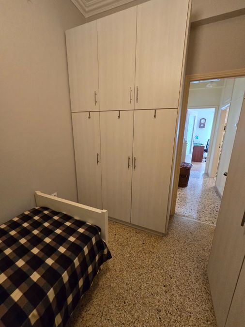 Photo 337721520