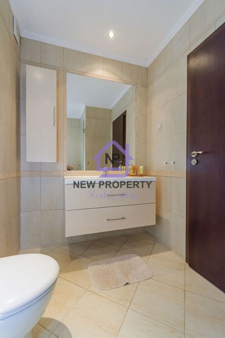 Снимка 337766931