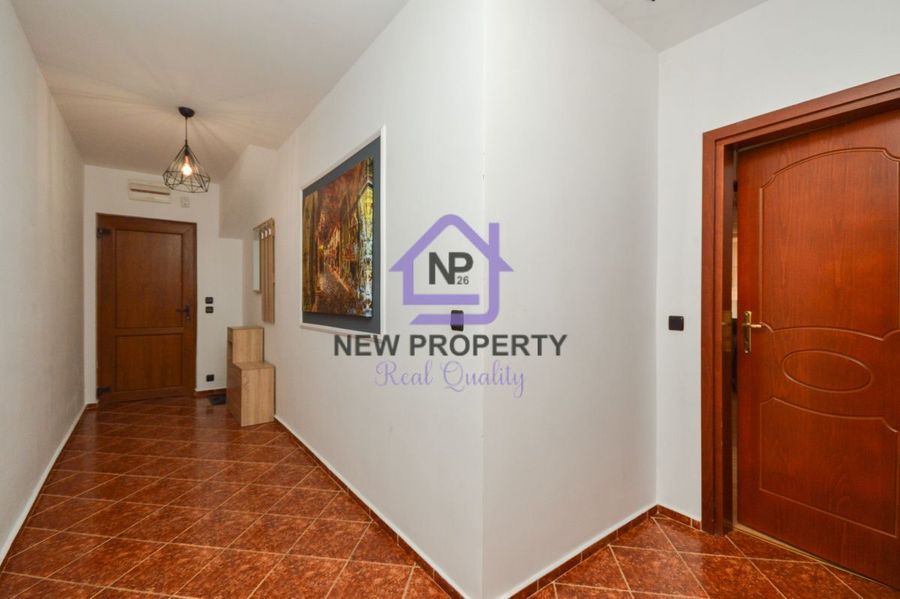 Снимка 337767189