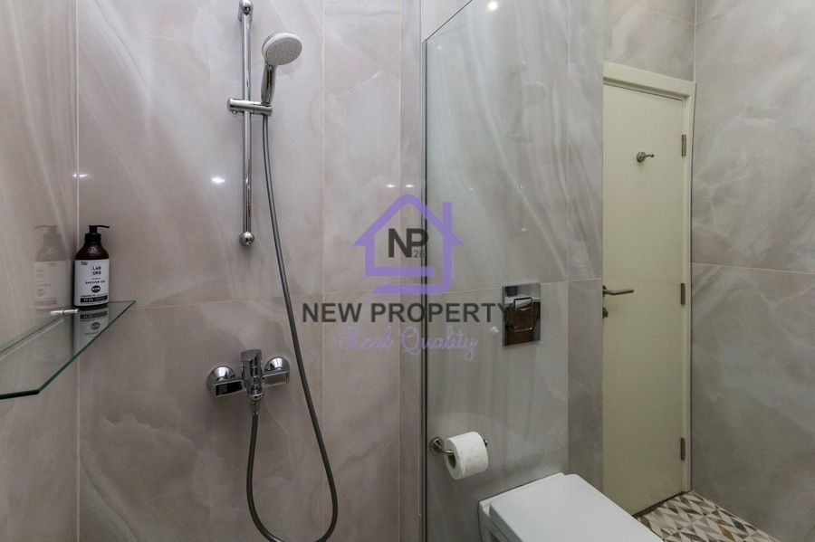 Снимка 337767429