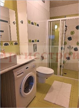 Снимка 337872522