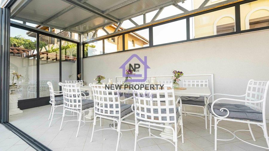 Снимка 338115159