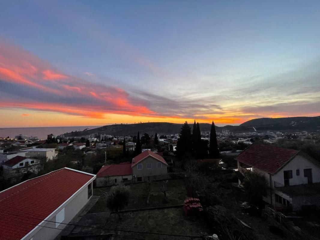 Exquisite 10-Bedroom Retreat in Sutomore, Bar, Montenegro 3