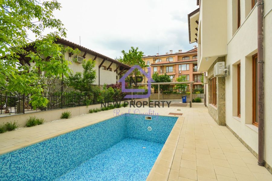 Снимка 338633928