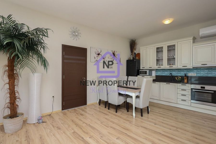 Снимка 338914011