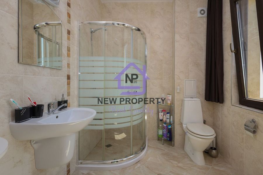 Снимка 338914035