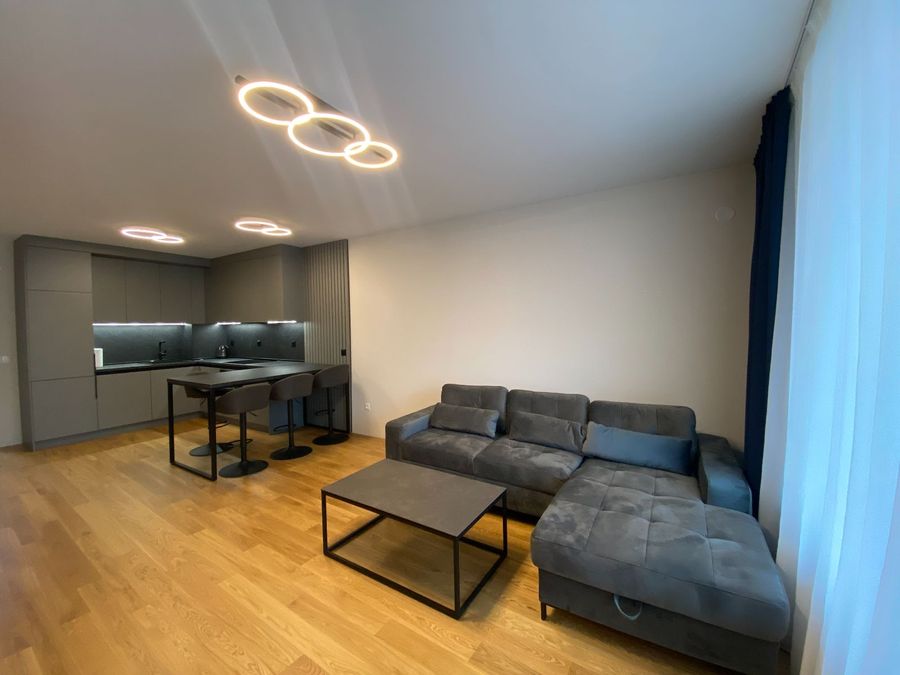 Снимка 339203643