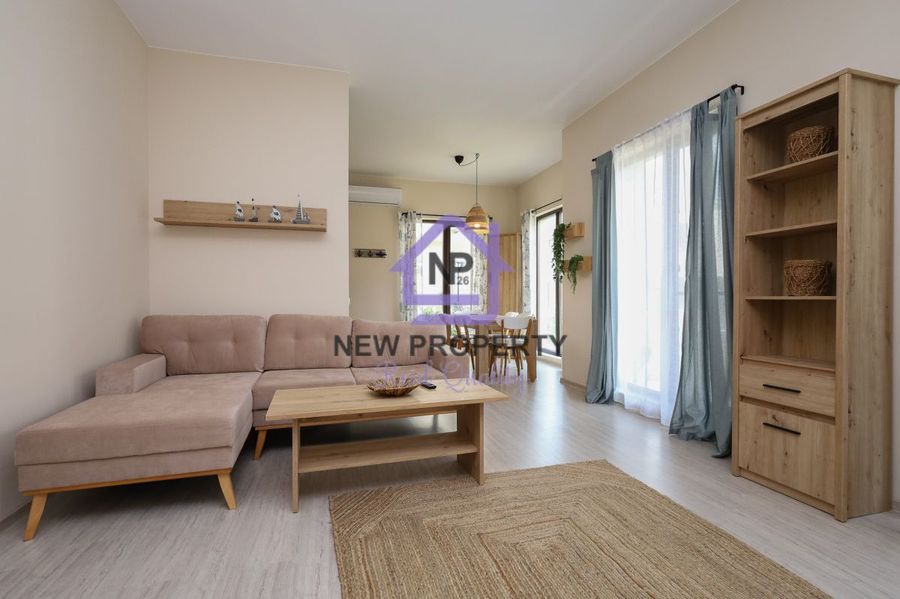 Снимка 340028289