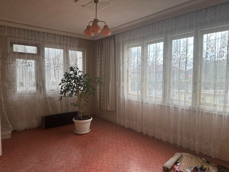 Снимка 342750552