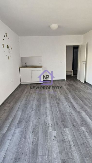 Снимка 343327392