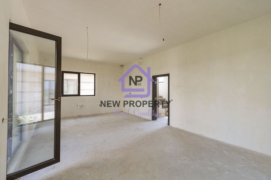 Снимка 343864809