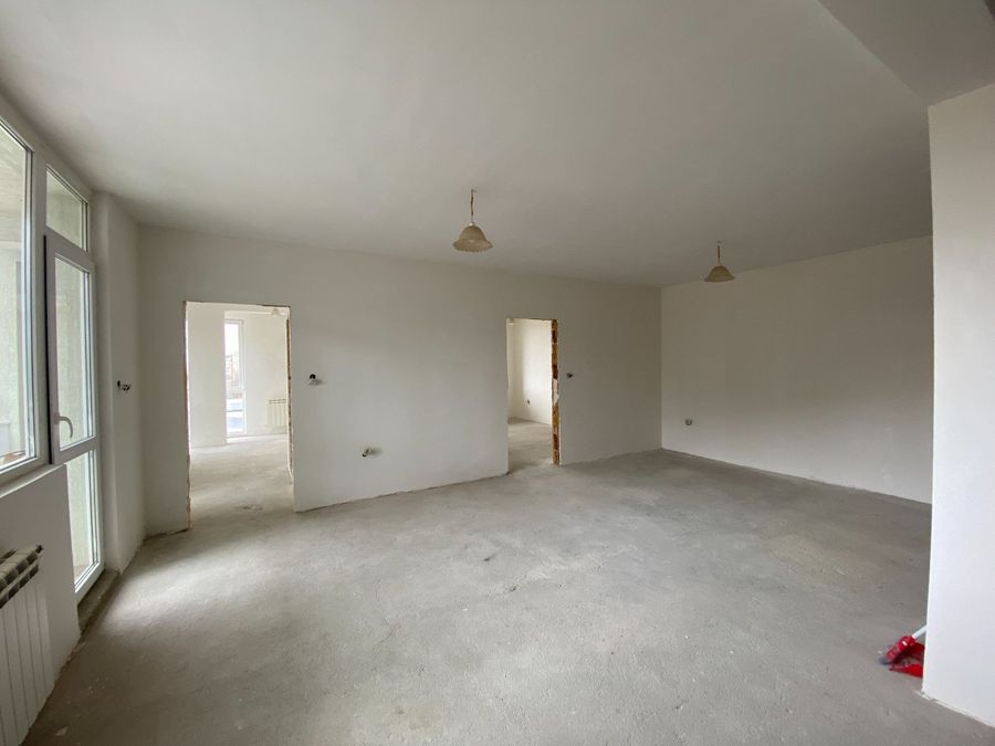 Снимка 344617815