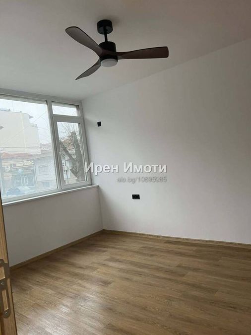 Снимка 344873040