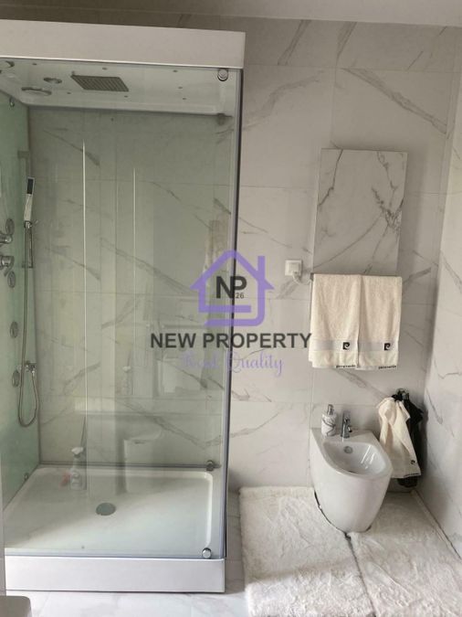 Снимка 346053240