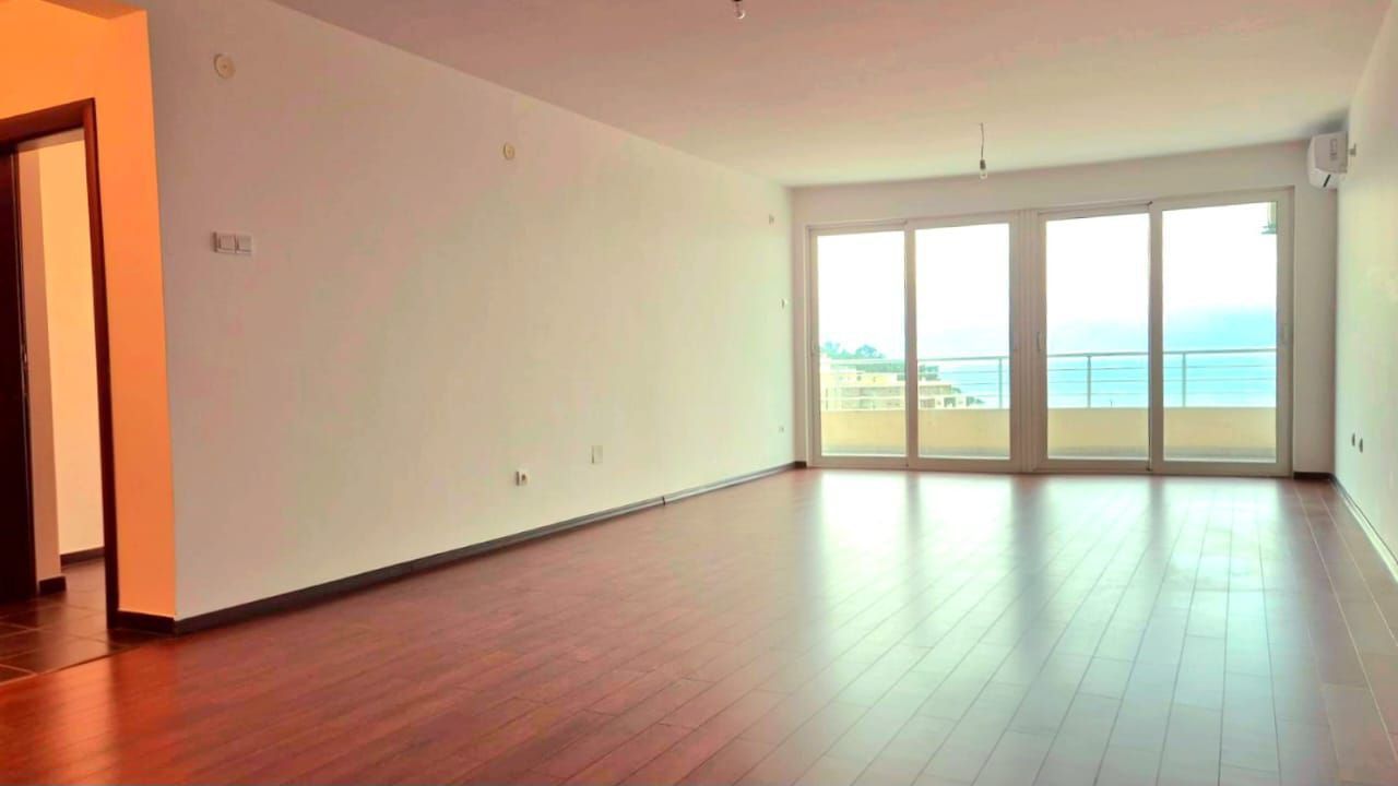 Apartment in Petrovac na Moru
