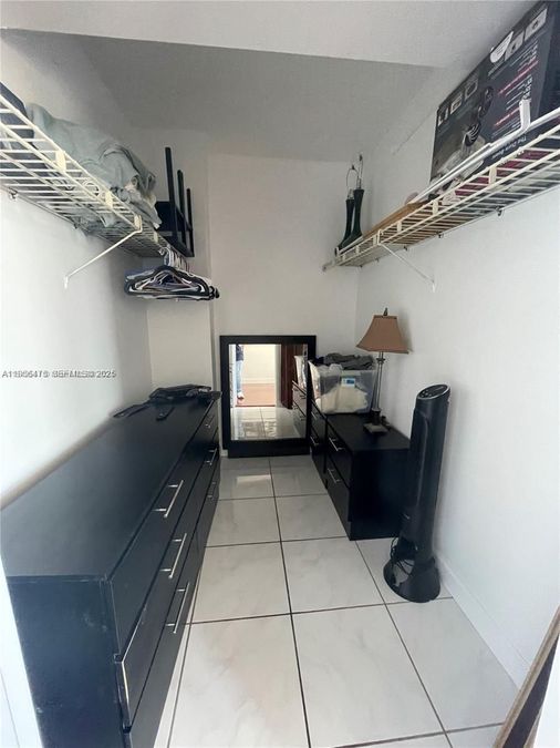 Снимка 346912575