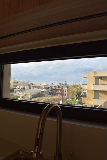 Photo 347303856