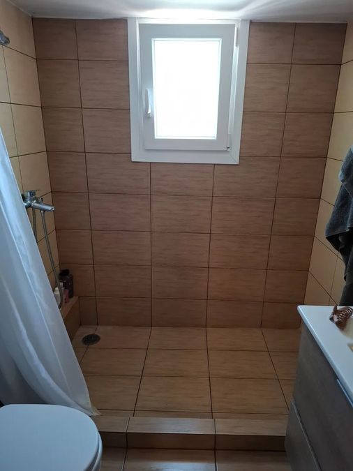 Photo 347422746