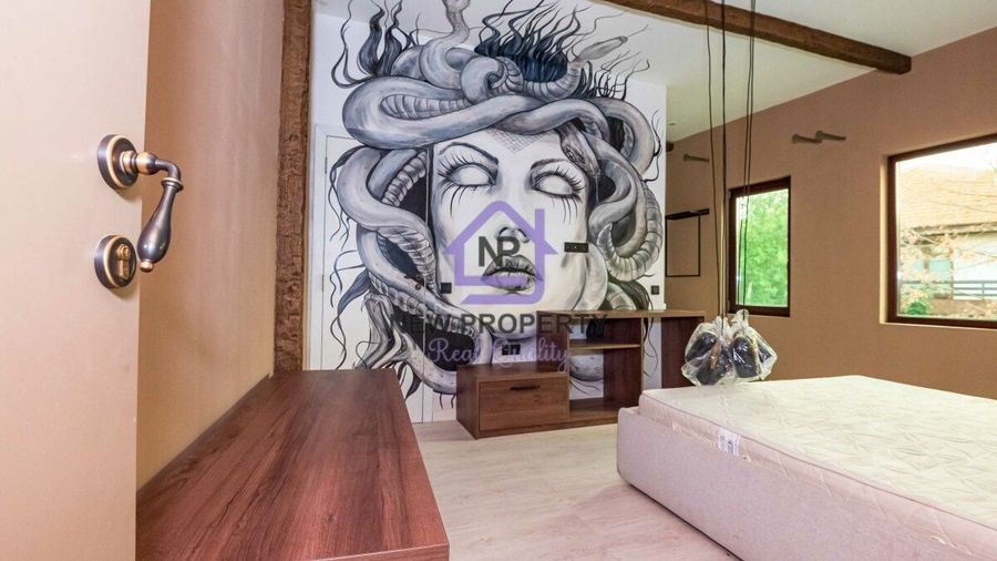 Снимка 347509695