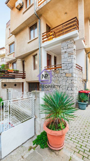 Снимка 347509869