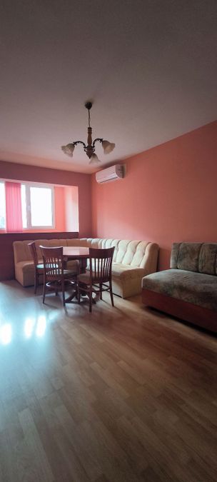 Снимка 347948568