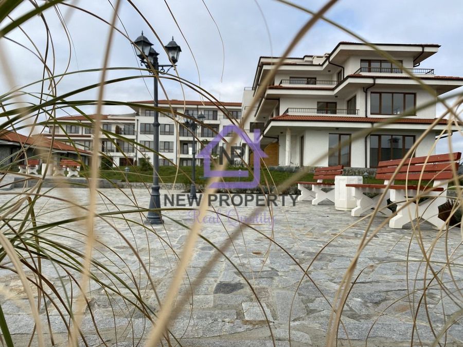 Снимка 348049872