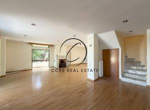 Property in Άνω Εκάλη