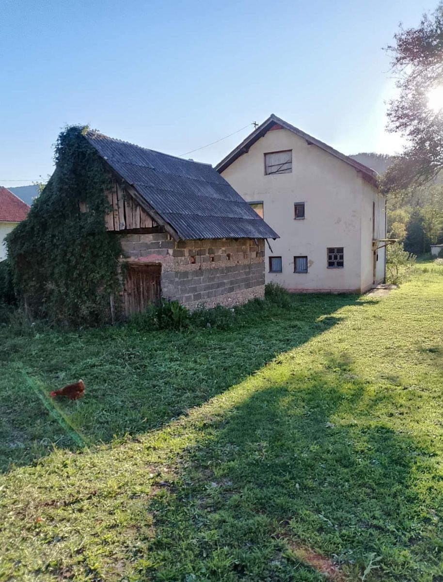 Kuća 200 m2 na prodaju Trnovo, Trnovo photo 2