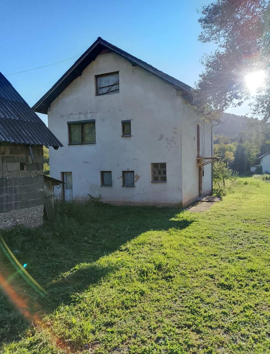 Kuća 200 m2 na prodaju Trnovo, Trnovo photo 5