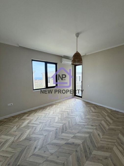 Снимка 348495555