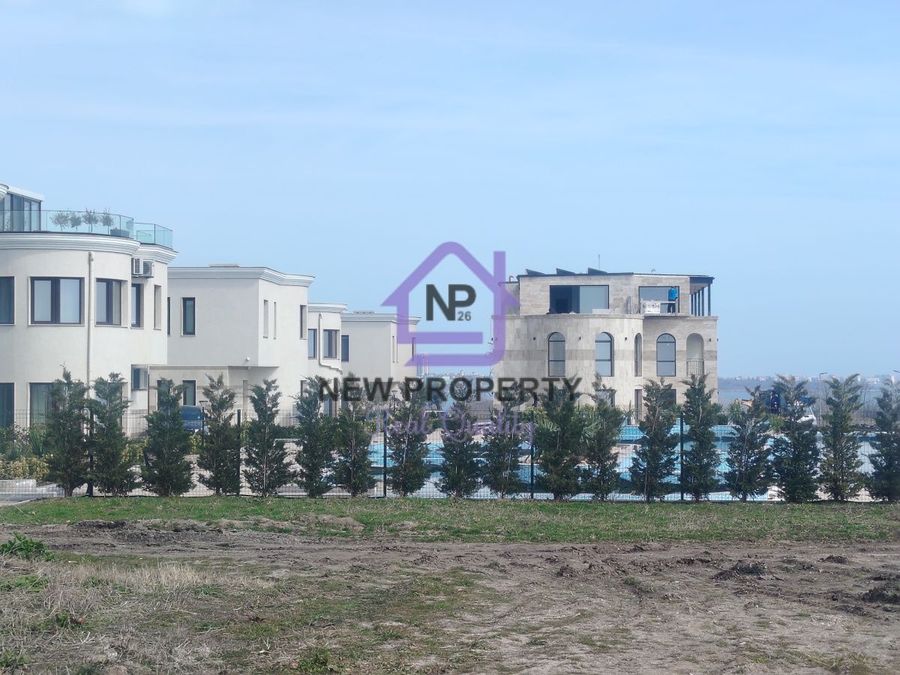 Снимка 348495558