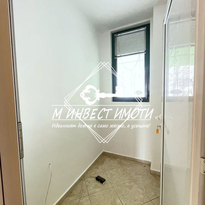 Снимка 348605043