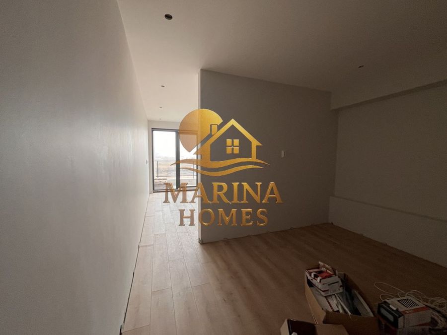 Снимка 348609525