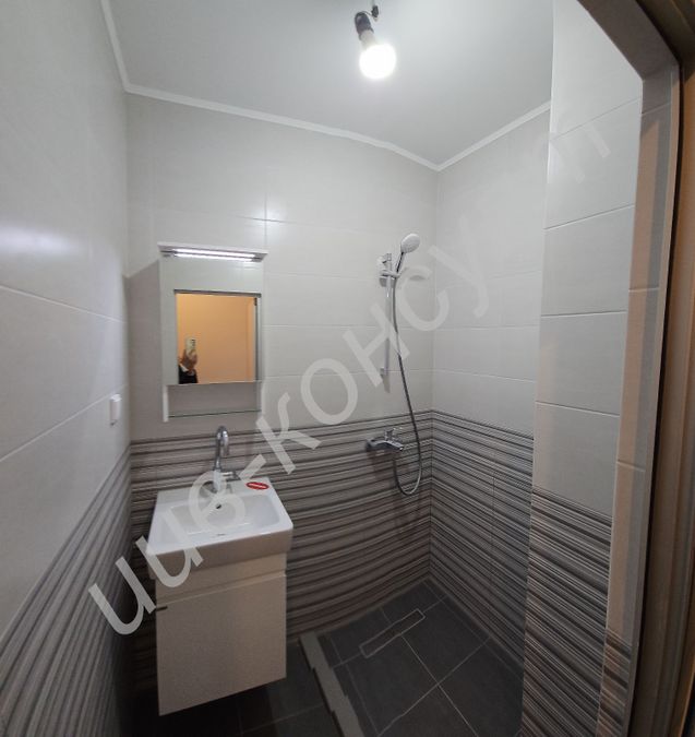 Снимка 348648912