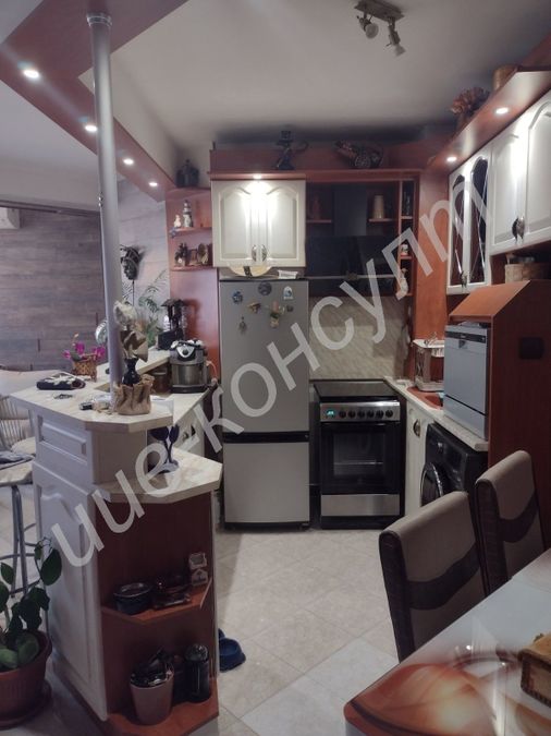 Снимка 348651372