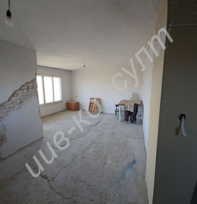 Снимка 348688569