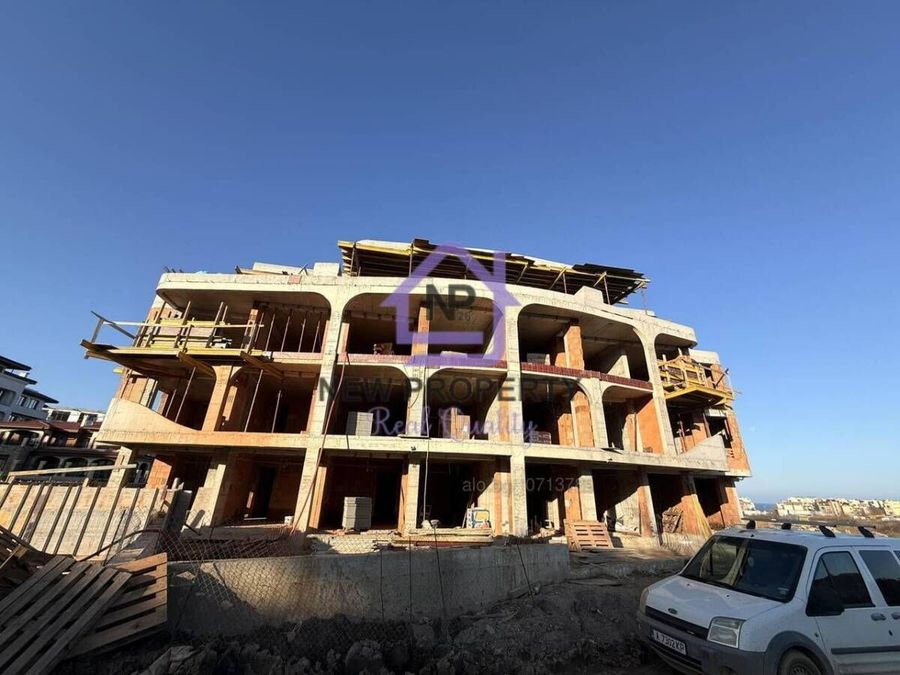 Снимка 348778905