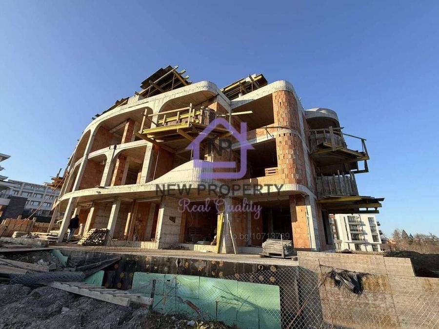 Снимка 348778908