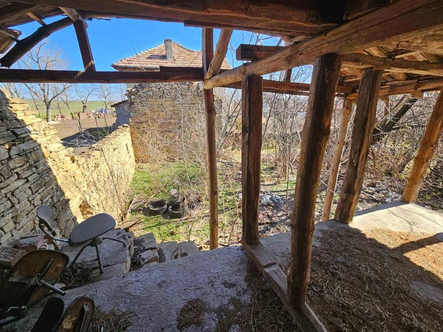 Снимка 349339086