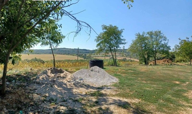 Снимка 349429338