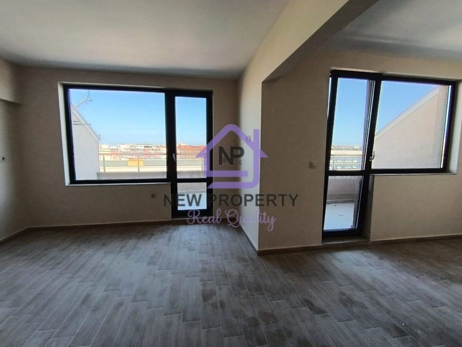 Снимка 349487001