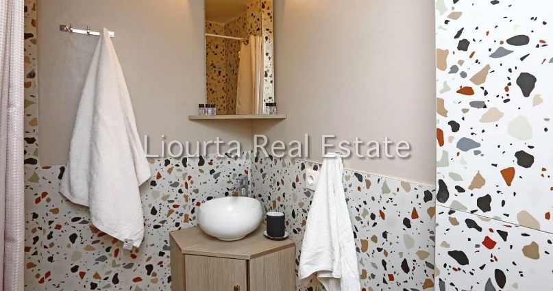 صورة فوتوغرافية 350331306