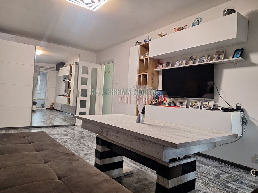 Снимка 350869233