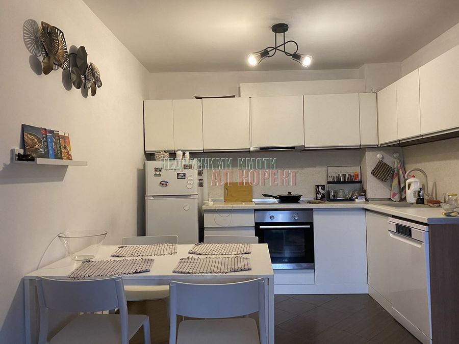 Снимка 351185877