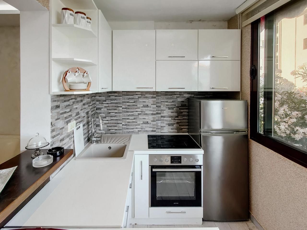Ground Floor Apartment in Dobrota (Kotor) 5