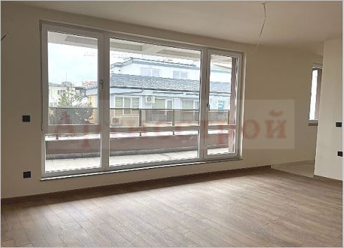 Снимка 351841521