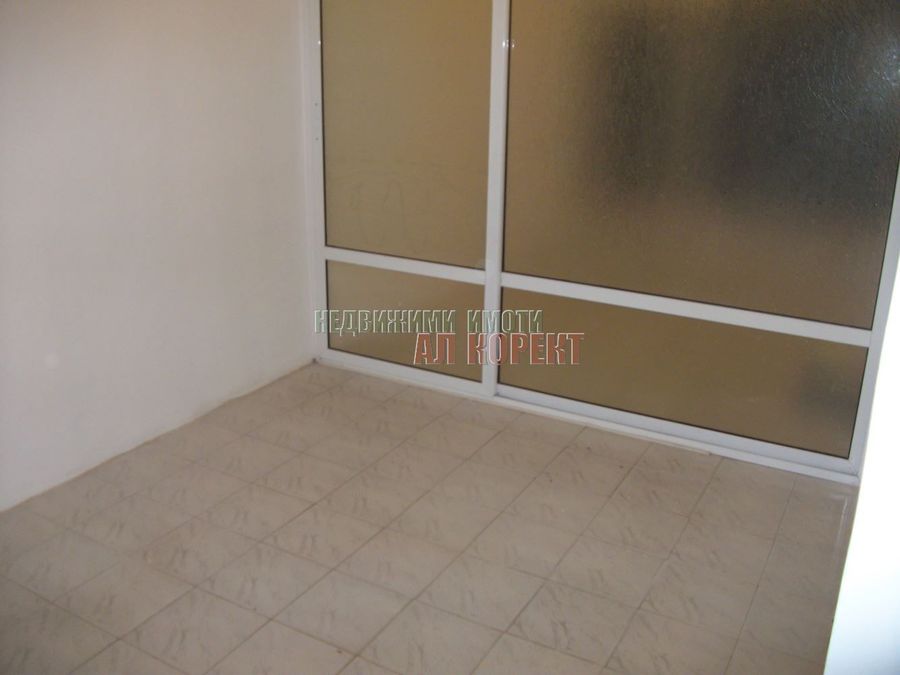 Снимка 351852078