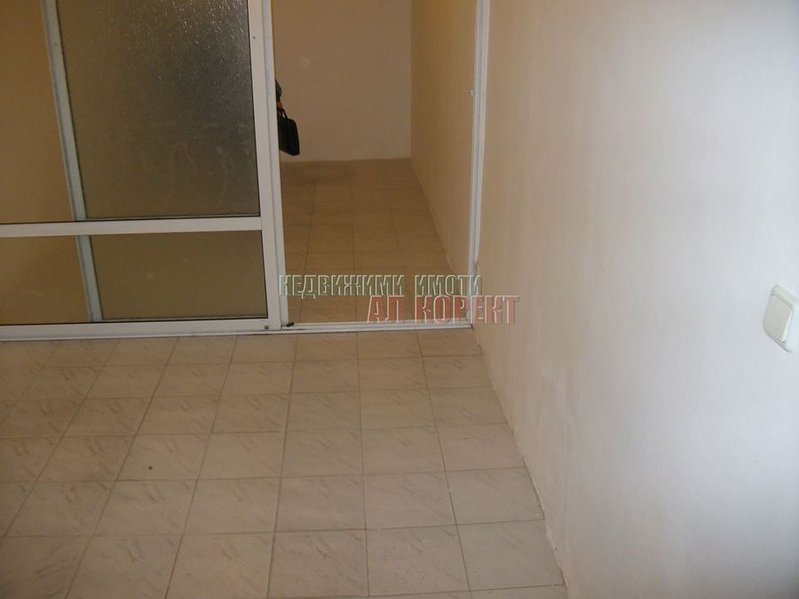 Снимка 351852093