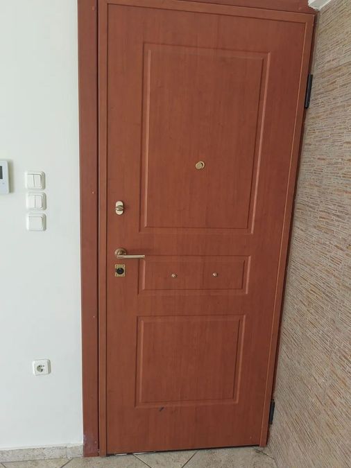 Photo 351914328